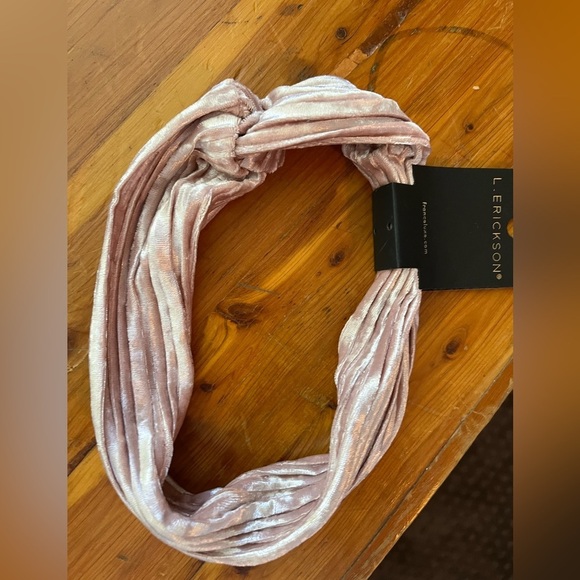 Hair Scrunchies - Picture 2 of 6